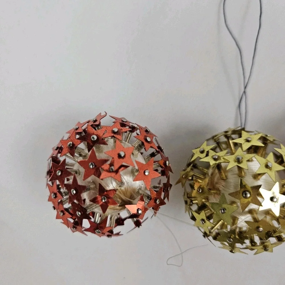 4 Vintage Metallic Starburst Push Pin Christmas Tree Ornaments Atomic MCM
